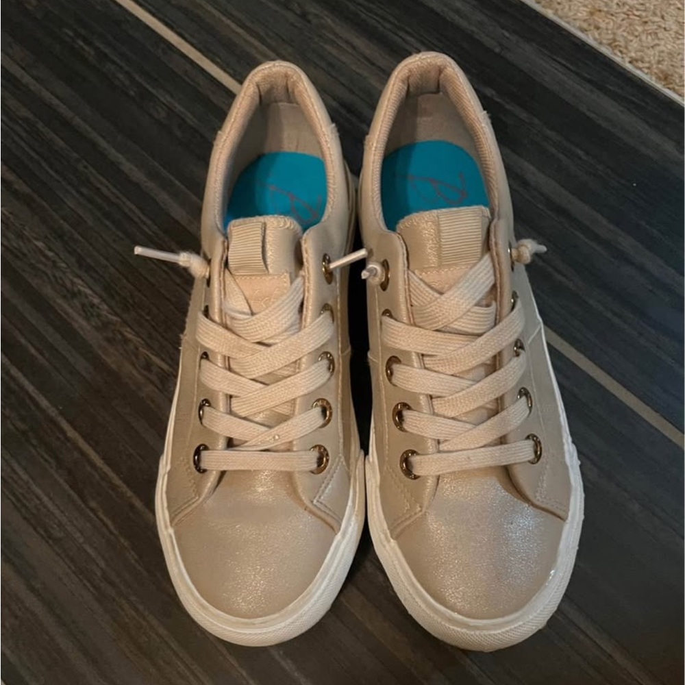 Blowfish platform runners